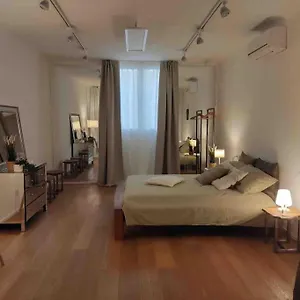 Appartamento Interno4home: In Centro Storico Con Posto Auto Italia